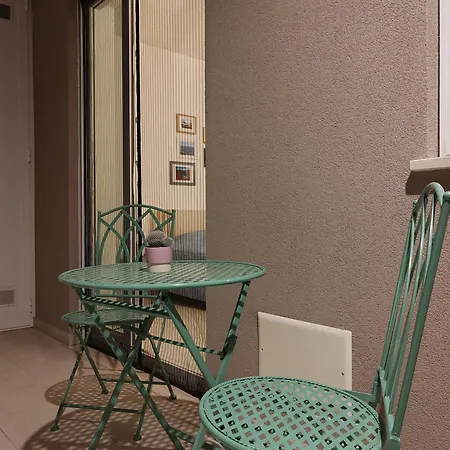 Versosud Guest house *